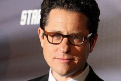 JJ Abrams Says Star Trek Sequel Begins Shooting Thursday, Talks Converting to 3D, Casting & Lens Flares jj-abrams