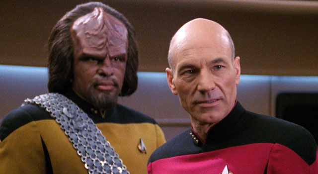 WATCH: New Star Trek: TNG Season 3 and “Best of Both Worlds” Blu-ray Previews WATCH: New Star Trek: TNG Season 3 Blu-ray and "Best of Both Worlds" Previews