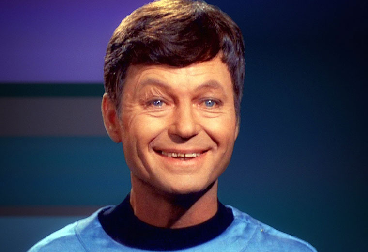 deforest kelley Archives | TREKNEWS.NET