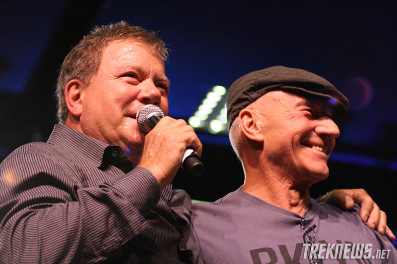 William Shatner and Patrick Stewart on stage together at the 2010 Las Vegas Star Trek Convention