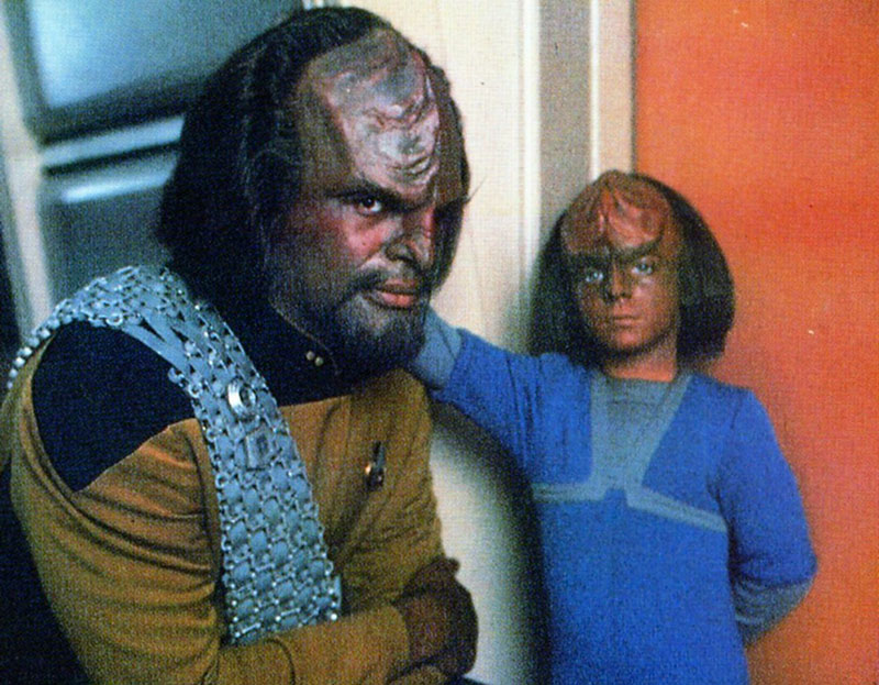 Michael Dorn as Worf with Steuer on the set of Star Trek: The Next Generation