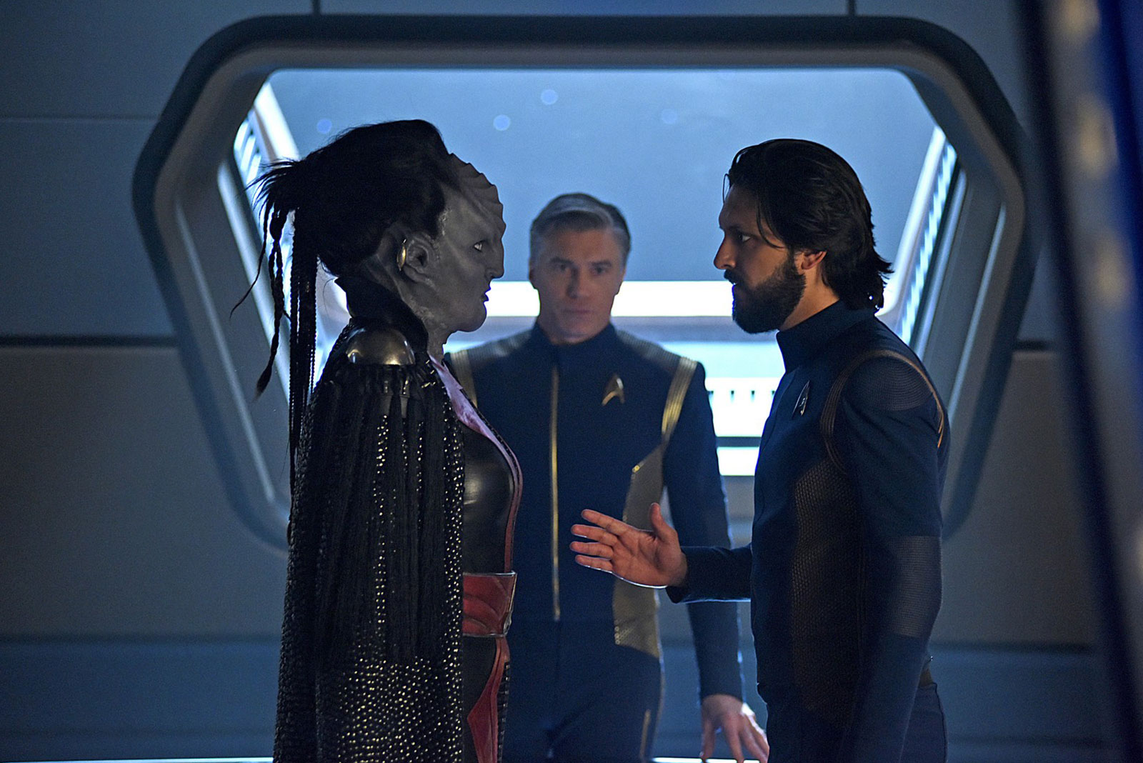 Mary Chieffo as L’Rell,  Anson Mount as Christopher Pike and Shazad Latif as Ash Tyler